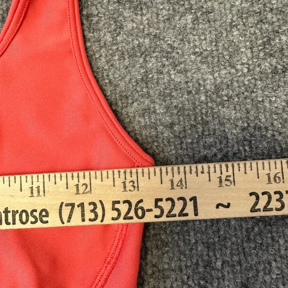 Under Armour Sports Bra Womens Size Medium Coral Pink Compression Crossback Logo